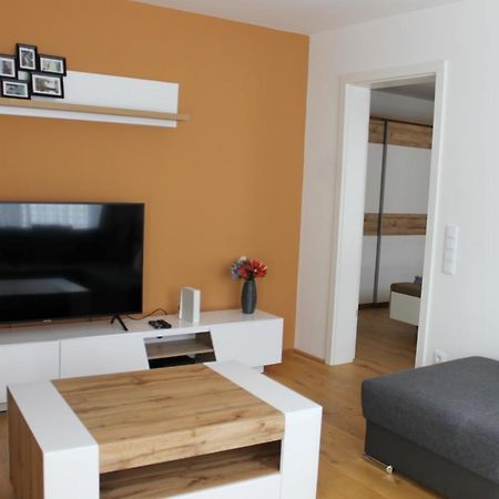 Spacious, Modern 1-Bdrm Apt Near Vic & Austria Ctr Daire Viyana Dış mekan fotoğraf