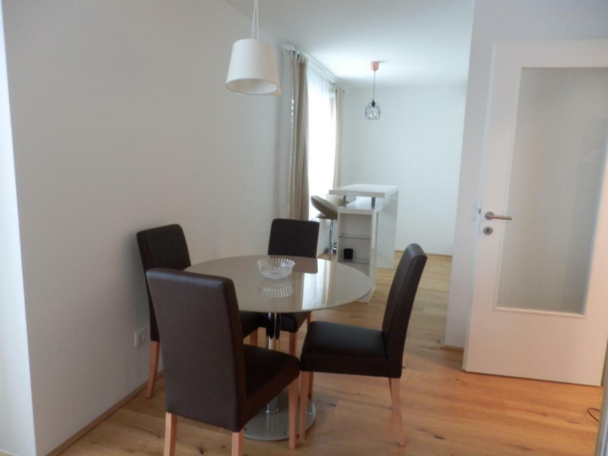 Spacious, Modern 1-Bdrm Apt Near Vic & Austria Ctr Daire Viyana Dış mekan fotoğraf