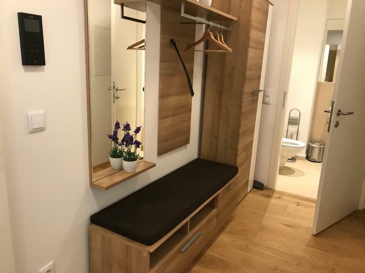 Spacious, Modern 1-Bdrm Apt Near Vic & Austria Ctr Daire Viyana Dış mekan fotoğraf