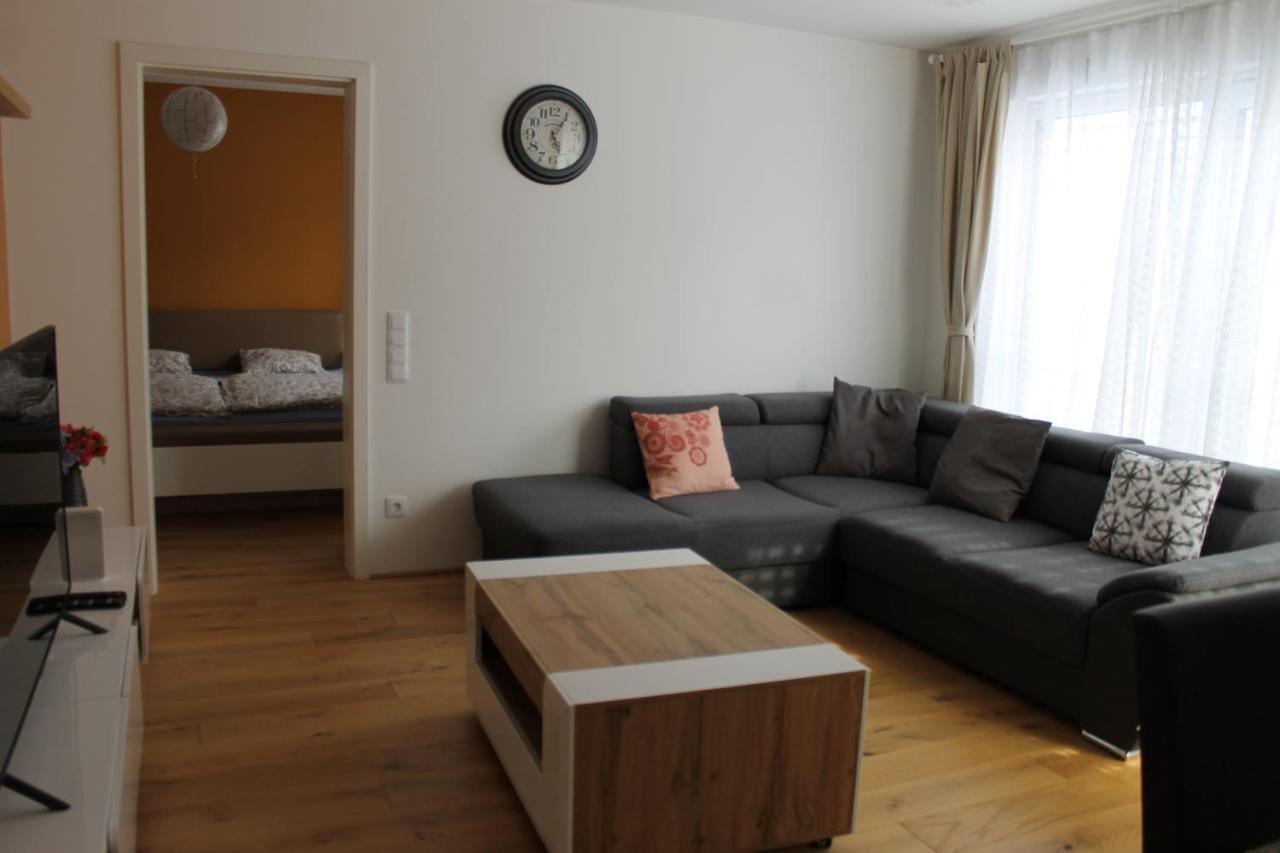Spacious, Modern 1-Bdrm Apt Near Vic & Austria Ctr Daire Viyana Dış mekan fotoğraf